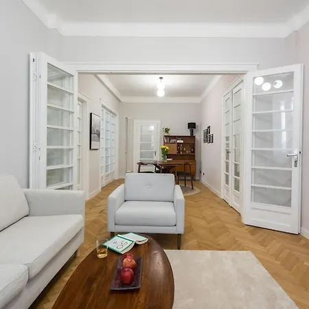 Lejlighed Exquisite Art Deco 2br Prime Location