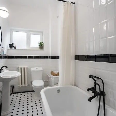 Lejlighed Exquisite Art Deco 2br Prime Location *