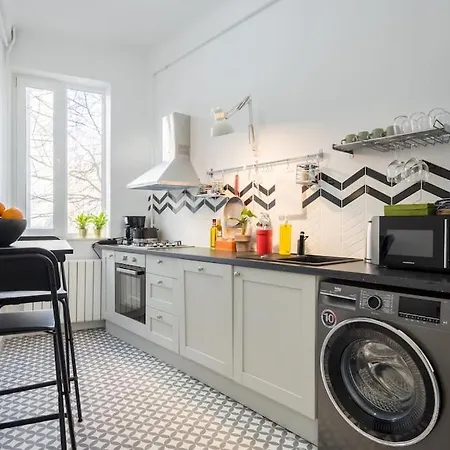 Exquisite Art Deco 2br Prime Location * Bukarest