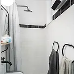 Exquisite Art Deco 2br Prime Location Bucareste