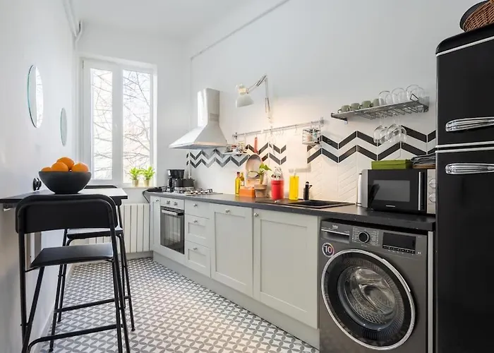 Exquisite Art Deco 2br Prime Location * Bucarest